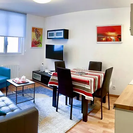 Appartement*** T2 + Pour 4 Personnes Apartment *